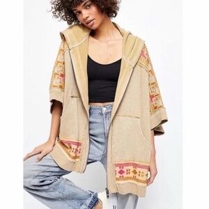Free People Wildside Embroidered Hooded Poncho Jacket Size M/L